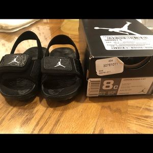 Jordan Hydro 3 BT Black/White Size 8C